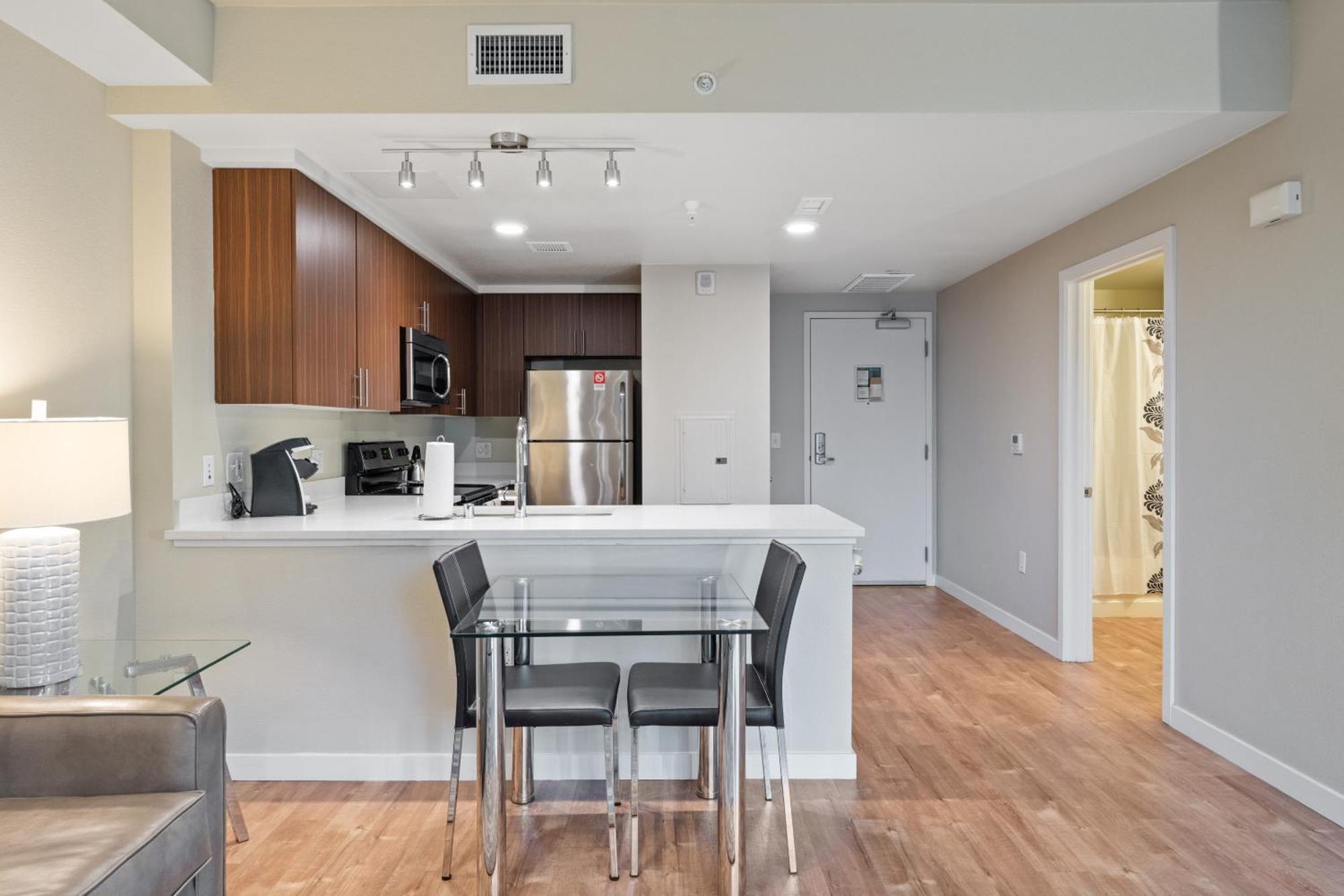 Global Luxury Suites San Jose Downtown 外观 照片